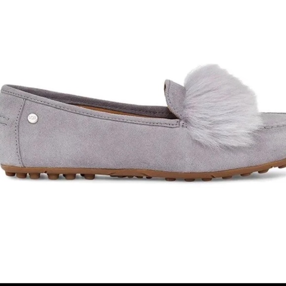 Women’s UGG Fur Lined Loafers! - Picture 2 of 4